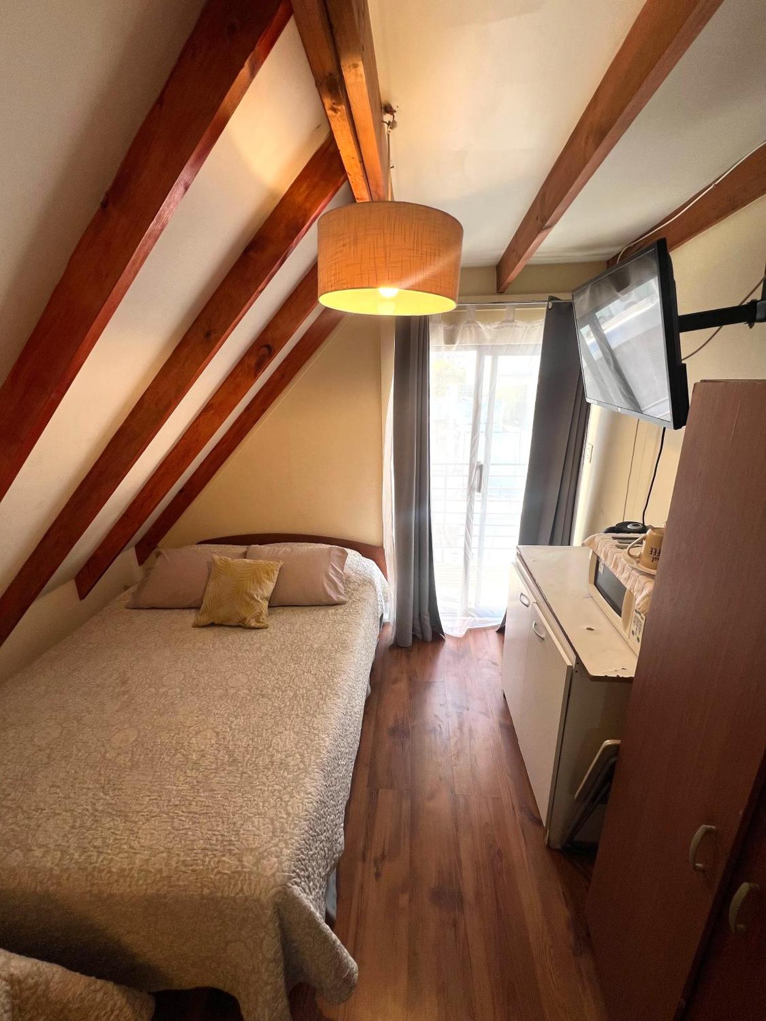 Hostal Ravello Виня дел Мар Екстериор снимка